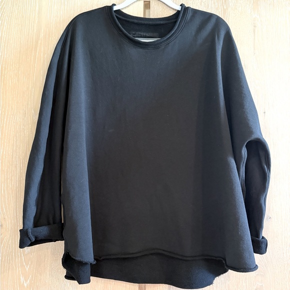 Frank & Eileen Black Oversized Sweatshirt - Picture 1 of 5